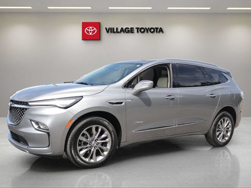 Used 2024 Buick Enclave Avenir w/ Trailering Package, 5000 lbs. FWD image 1