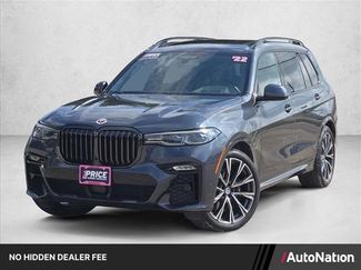 Used 2022 BMW X7 M50i AWD/4WD video 1