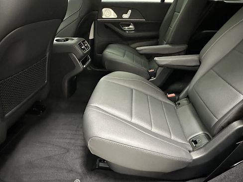 New 2026 Mercedes-Benz GLS 450 4MATIC image 24