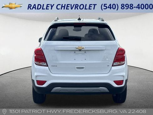 Used 2019 Chevrolet Trax LT w/ LT Convenience Package image 4