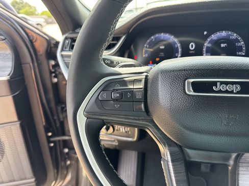 Used 2024 Jeep Grand Cherokee L Limited RWD image 22