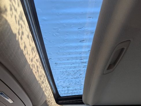 Used 2020 GMC Yukon Denali w/ Denali Premium Package image 33