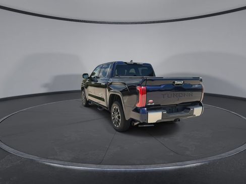 Used 2026 Toyota Tundra Limited AWD/4WD image 7