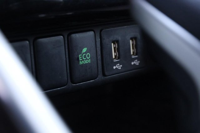 Used 2025 Mitsubishi Eclipse Cross SE AWD/4WD image 20