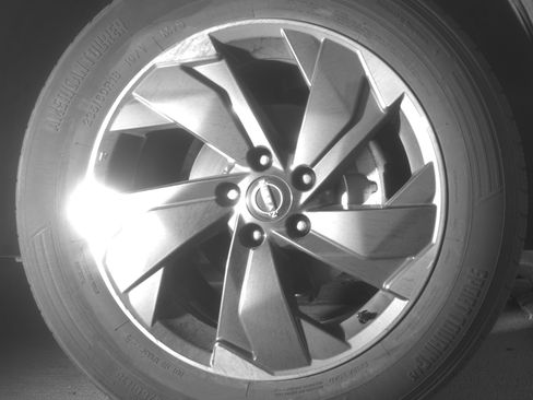 Used 2025 Nissan Rogue SV FWD image 13