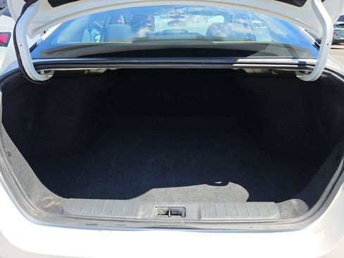 Used 2025 Nissan Sentra S FWD image 12