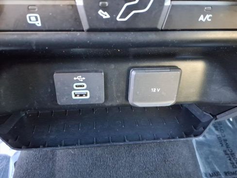 Used 2024 Ford F350 XLT image 18