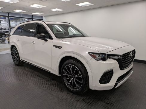 Certified 2025 MAZDA CX-70 3.3 Turbo S w/ Premium Package image 3