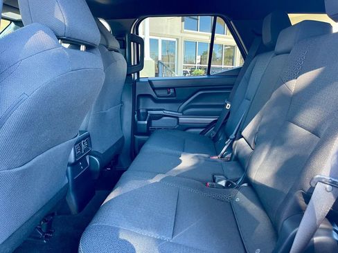 Used 2025 Toyota 4Runner SR5 image 12