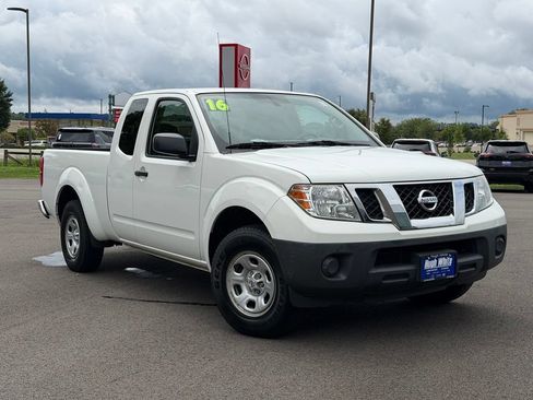 Used 2016 Nissan Frontier S RWD image 1
