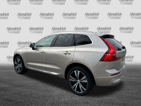 Certified 2023 Volvo XC60 B5 Ultimate w/ Climate Package image 11
