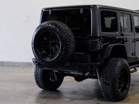Used 2021 Jeep Wrangler Unlimited Sport image 39