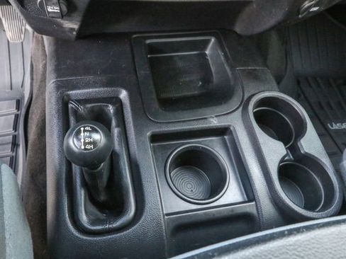 Used 2018 RAM 2500 Tradesman w/ Chrome Appearance Group image 21