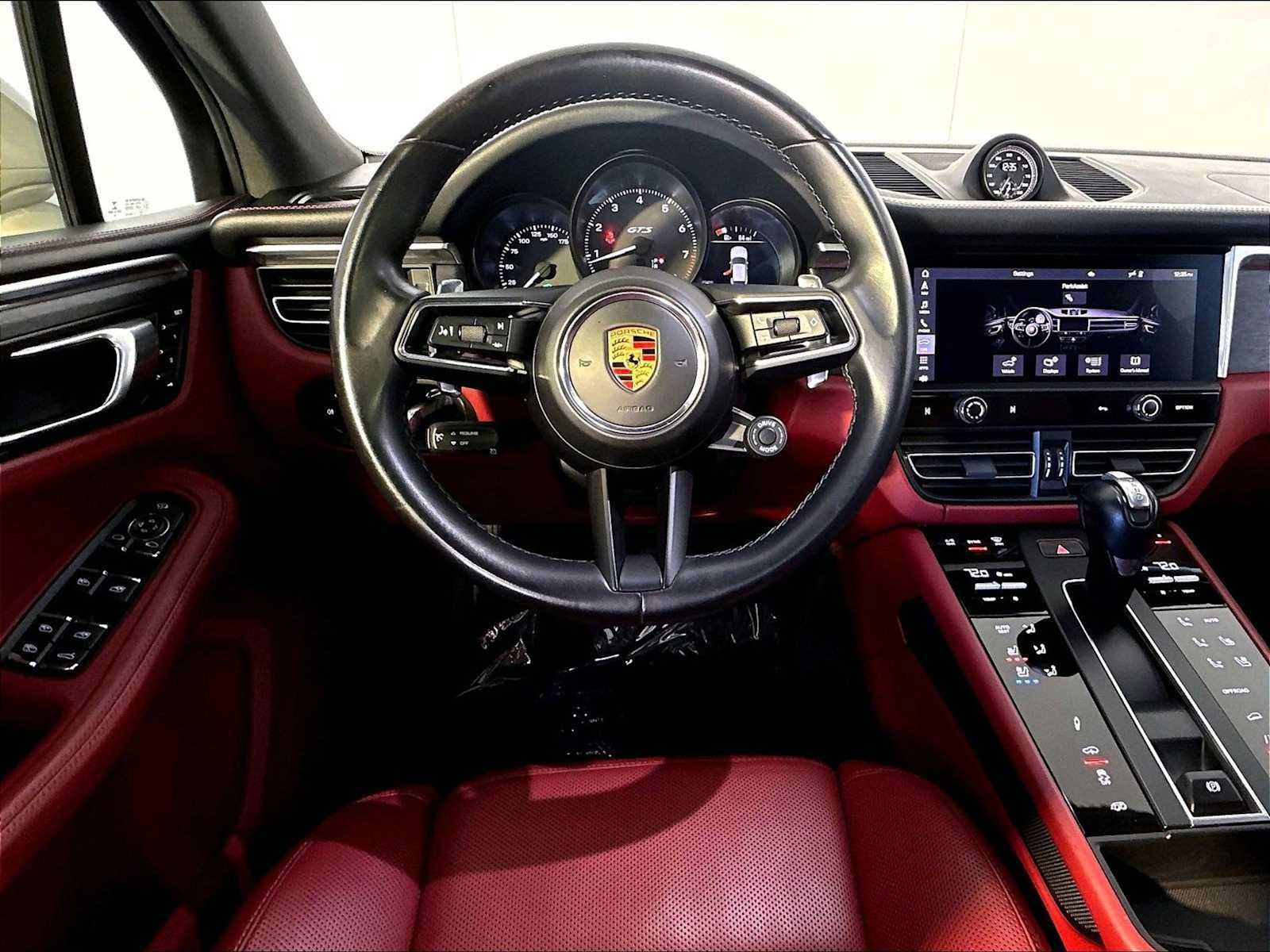Certified 2022 Porsche Macan GTS AWD/4WD image 13