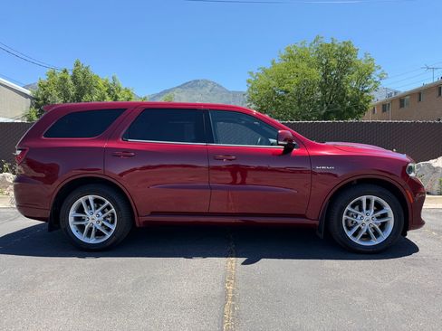 Used 2022 Dodge Durango R/T AWD/4WD image 2