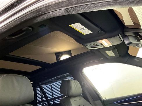 Used 2017 BMW X5 xDrive40e image 29