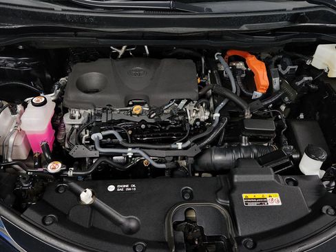 Used 2022 Toyota Sienna LE image 44