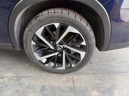 Used 2022 Mitsubishi Outlander SE image 36