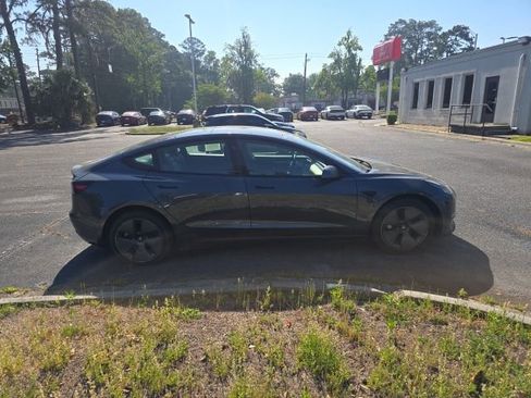 Used 2021 Tesla Model 3 Long Range AWD/4WD image 6