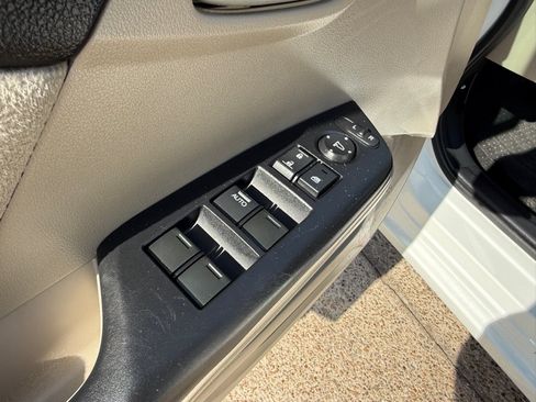 Used 2013 Honda Civic LX image 17
