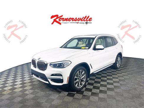 Used 2019 BMW X3 sDrive30i w/ Premium Package image 3