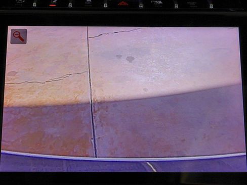 Used 2023 Jeep Grand Cherokee Limited image 18