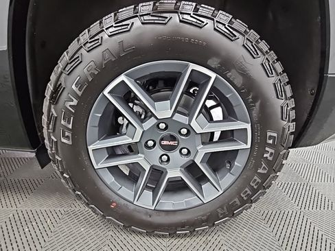 New 2026 GMC Terrain AT4 w/ Convenience Package III image 44
