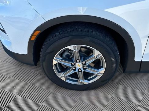 Used 2023 Chevrolet Blazer LT image 28
