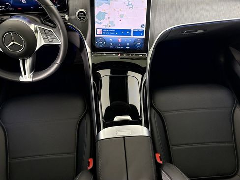 Certified 2026 Mercedes-Benz GLC 300 4MATIC image 17