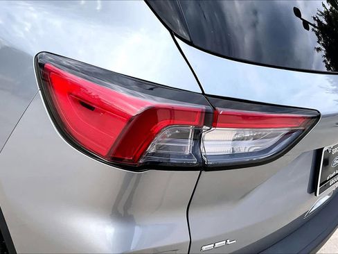 Certified 2022 Ford Escape SEL image 27