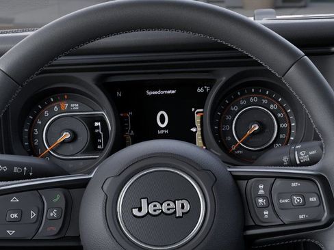 New 2025 Jeep Gladiator Mojave image 18