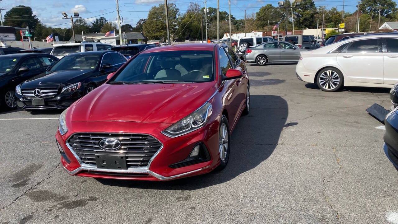 Used 2018 Hyundai Sonata SE FWD image 1