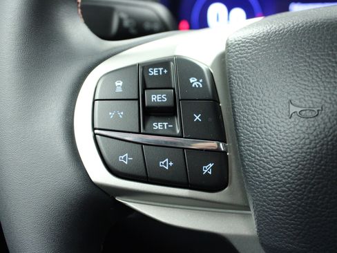 New 2026 Ford Explorer Active w/ Active Comfort Package image 21