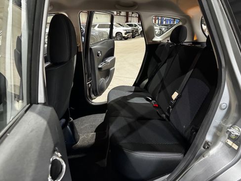 Used 2015 Nissan Versa Note SV image 17