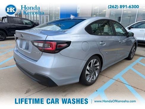 Used 2024 Subaru Legacy Limited image 2