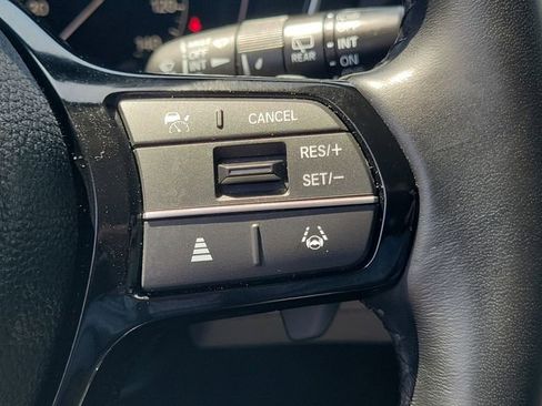 Used 2024 Honda Pilot Touring image 35