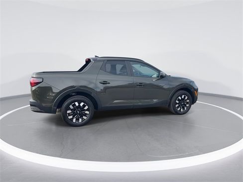 Certified 2025 Hyundai Santa Cruz SEL image 8