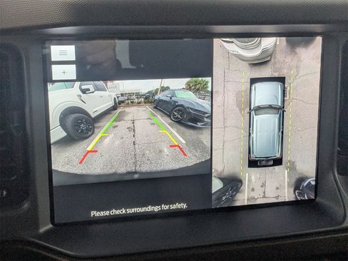 Used 2023 Ford Bronco Outer Banks image 23