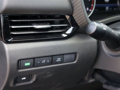 Certified 2024 Nissan Sentra SR image 15