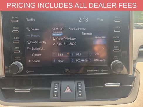 Used 2020 Toyota RAV4 Limited AWD/4WD image 10