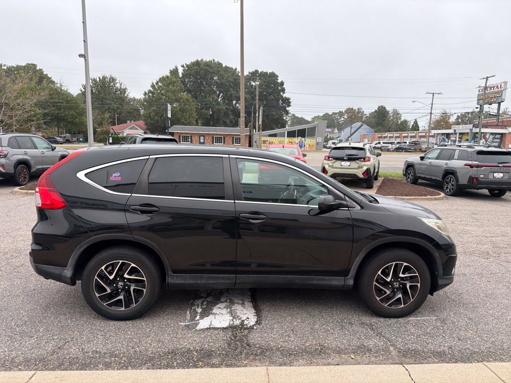 Used 2016 Honda CR-V SE image 6