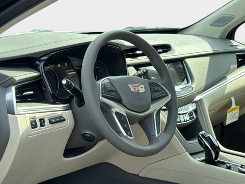 New 2026 Cadillac XT5 Premium Luxury w/ Driver Assist Package AWD/4WD image 25
