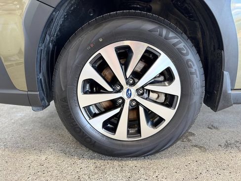 Used 2024 Subaru Outback Premium AWD/4WD image 24