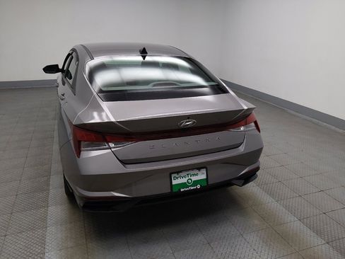 Used 2023 Hyundai Elantra SEL w/ Convenience Package FWD image 6