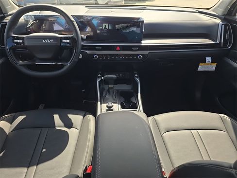 New 2026 Kia Sorento S image 12