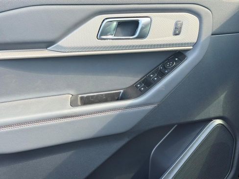 New 2027 Ford Explorer Active AWD/4WD image 29