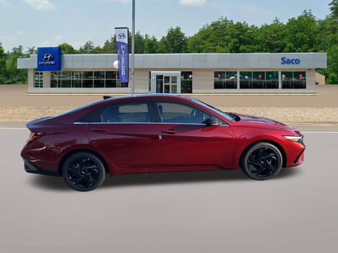 New 2026 Hyundai Elantra SEL Sport Premium FWD image 4