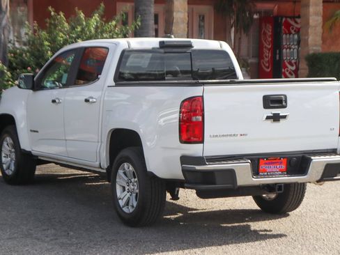 Used 2017 Chevrolet Colorado LT w/ Luxury Package, Chrome RWD image 6