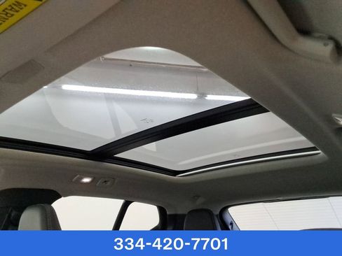 New 2025 Volvo XC40 B5 Plus w/ Protection Package Premier image 34