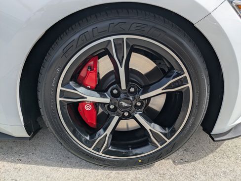 Used 2016 Ford Mustang GT Premium w/ Equipment Group 401A RWD image 11